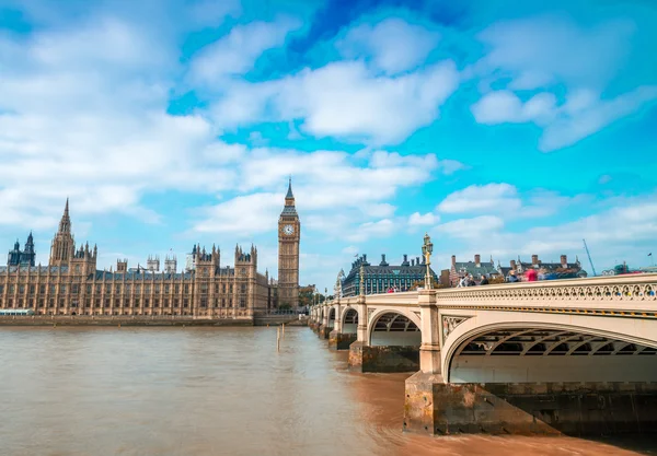 Γεφύρι του Westminster και παλάτι, Λονδίνο — Φωτογραφία Αρχείου