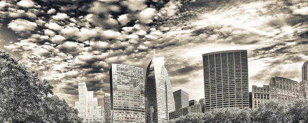 Gratte-ciel à Bryant Park, New York — Photo