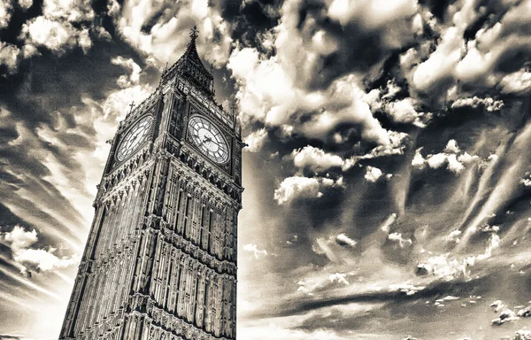 Big Ben Tower i zegar, Londyn — Zdjęcie stockowe