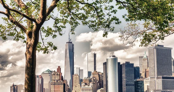 Skyline del Bajo Manhattan, Nueva York — Foto de Stock