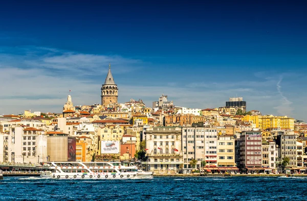 Beyoglu con Torre Galata — Foto Stock