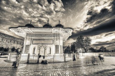 Ayasofya'nın yakın bina