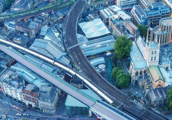 Tren de Londres - vista aérea —  Fotos de Stock
