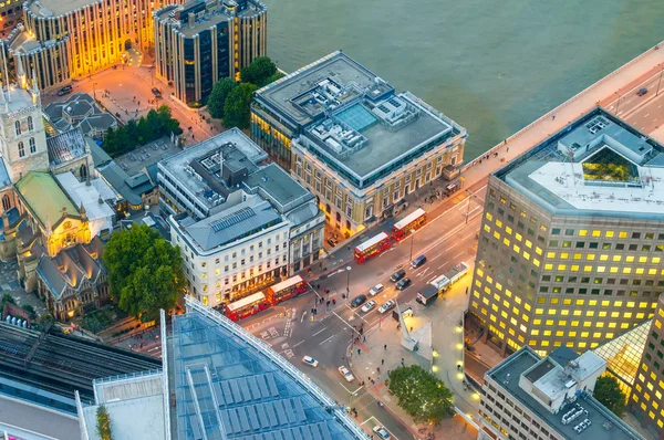 Vue aérienne de Londres la nuit — Photo