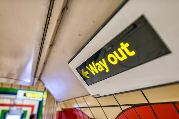 Way out sign  in subway — Stock Photo, Image