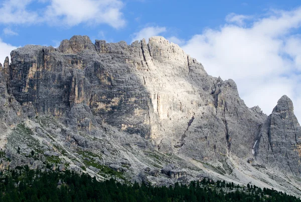 Paisagem dos Alpes - Cenário de montanha — Fotografia de Stock