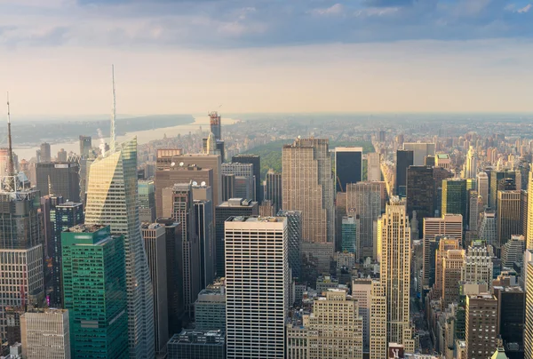 Espectacular vista aérea de Manhattan . — Foto de Stock
