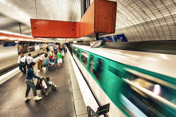 Paris Metro station — Stock Photo, Image