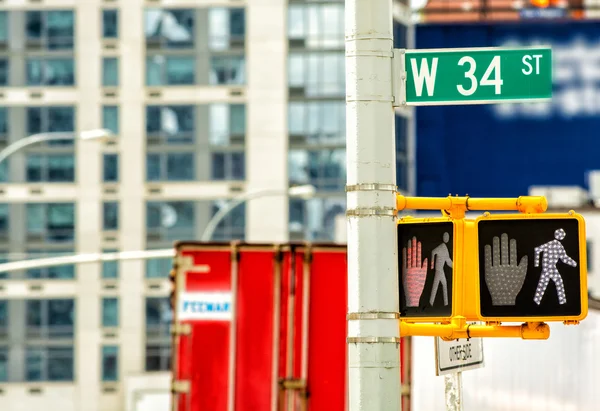 Sinal de rua em Manhattan, Nova Iorque — Fotografia de Stock
