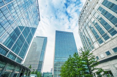 Canary Wharf Londra binalar