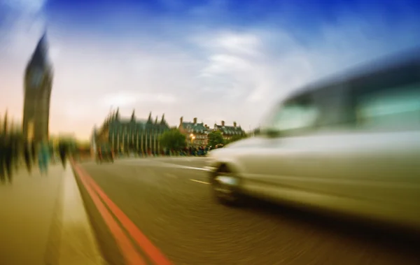 Car in Westminster, London — Stock Photo, Image