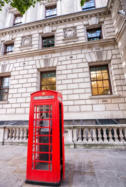 Cabine telefónica vermelha, Londres — Fotografia de Stock