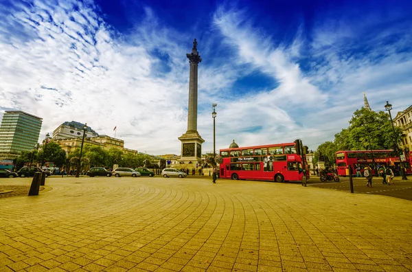 Double decker bus v Londýně — Stock fotografie