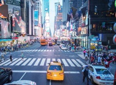 Times Square ışıklar gece görünümü