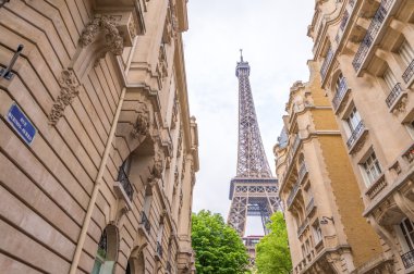 Paris 'teki Eyfel Kulesi