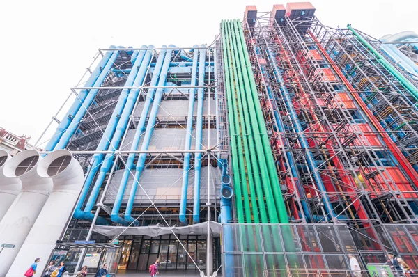 The Pompidou cultural center in Paris — Stock Photo, Image