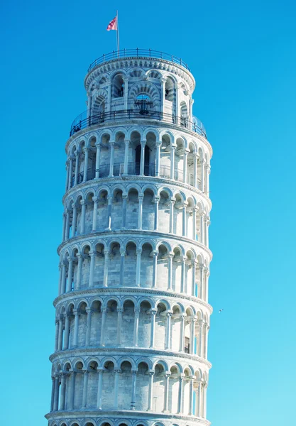 Склоняющаяся башня — стоковое фото