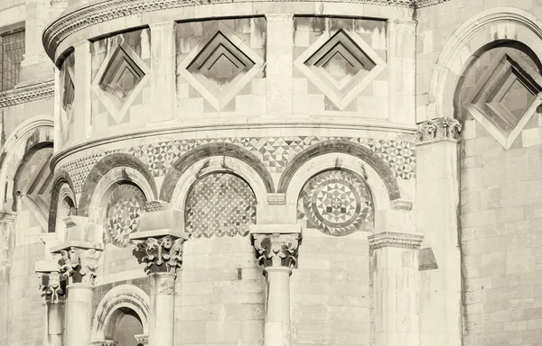 Detalhe da Catedral na Praça dos Milagres — Fotografia de Stock