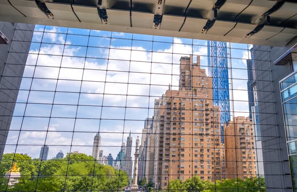 Manhattan skyline through giant windows — Stock Photo, Image