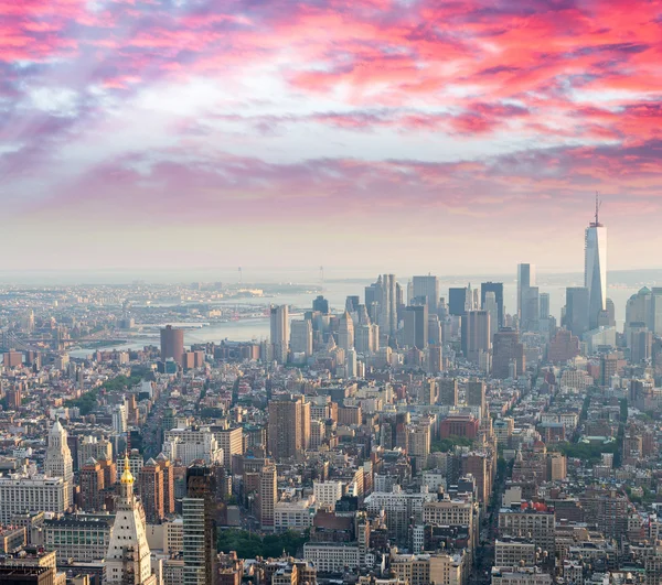 New York şehrinin silüeti