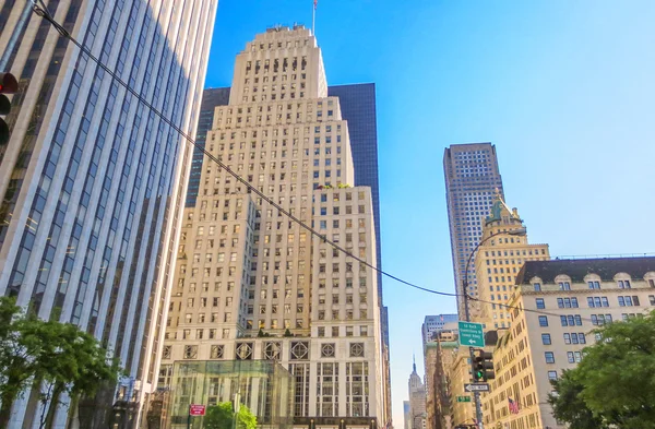 Edificios altos de Manhattan —  Fotos de Stock