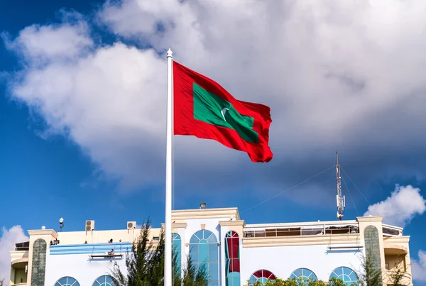 Bandera de Maldivas en Republic Square, Malé — Foto de Stock