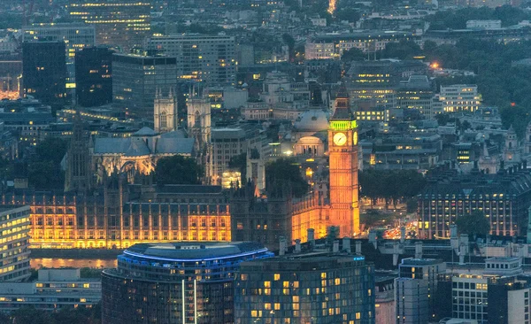 Houses of Parliament at night, aerial view of London — Stock Photo, Image