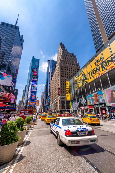 New York City - 22 maja 2013: placu Times Square o dniu wiosny. OK — Zdjęcie stockowe