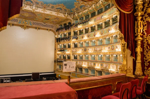 Interior del Teatro La Fenice. Teatro La Fenice — Foto de Stock