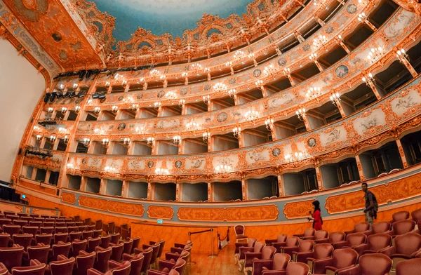 Inredningen i teatern La Fenice. Teatro La Fenice — Stockfoto