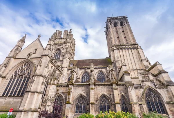 Caen Catedral Fachada — Fotografia de Stock