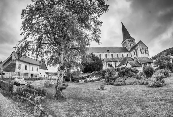 Church Saint-Martin-de-Boscherville in Abbaye romane normande Sa