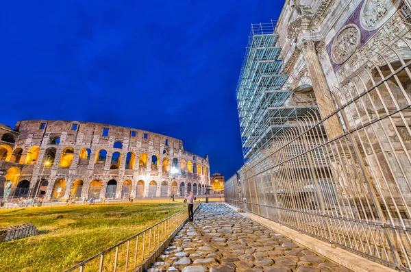 Arco di Costantino - Arco di Costantino vicino Colosseo - Roma - It — Foto Stock