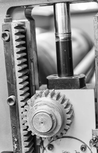 Detail der Industriemaschine zum Schneiden von Stahl — Stockfoto