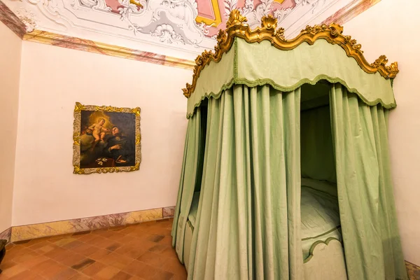 PISA, ITALIA - 16 DE MAYO DE 2015: Interior de Calci Charterhouse. El — Foto de Stock