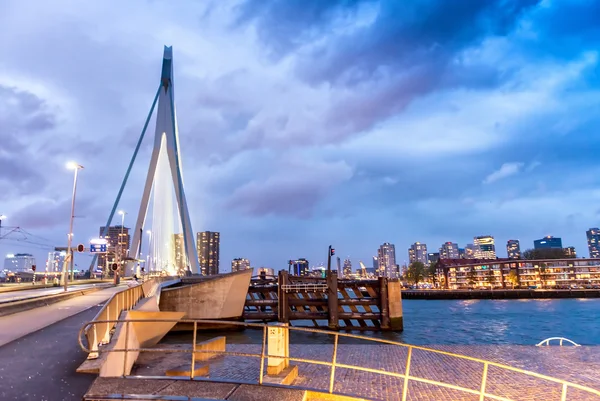 Rotterdam skyline. Beautiful view after sunset — Stock Photo, Image