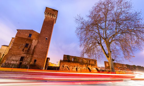 Citadel in Pisa at night — Stock Photo, Image