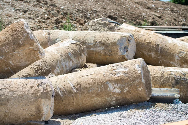 Pilares gigantes para canteiro de obras — Fotografia de Stock