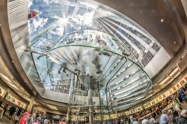 Персоналии: Apple Store в Нью-Йорке
