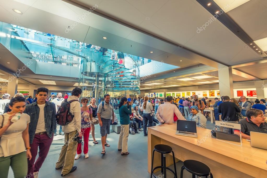 People At Apple Store In New York Stock Editorial Photo