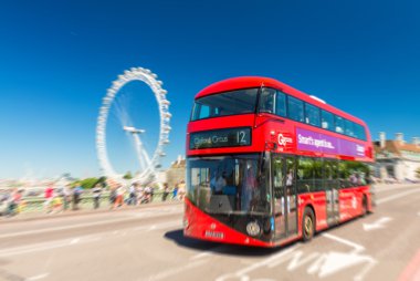 Londra'nın kırmızı otobüs