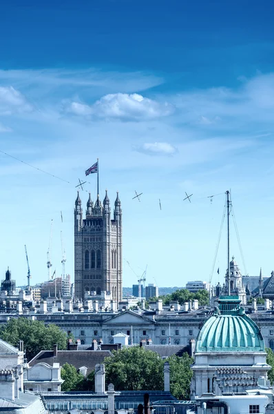 Londons silhuett med Big Ben — Stockfoto