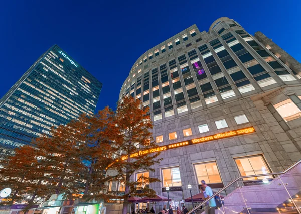 Canary Wharf de noche en Londres —  Fotos de Stock