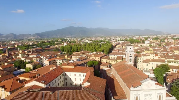 イタリアのピサの町の空撮 — ストック写真