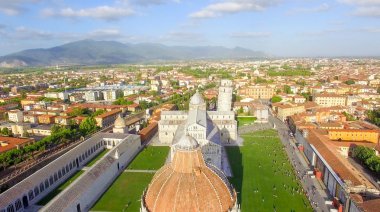 Mucizeler Meydanı Panorama, Pisa.