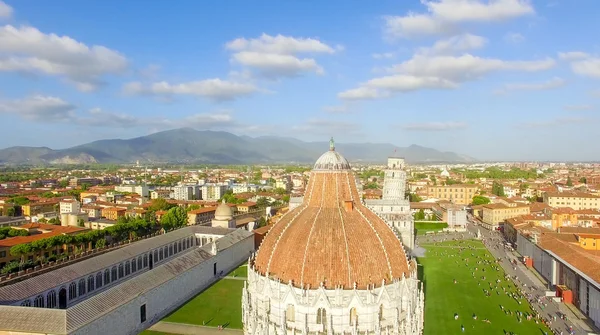 Plaza de los Milagros, Pisa. vista aérea —  Fotos de Stock