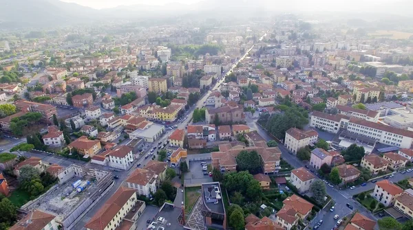 Luftaufnahme der antiken Stadt Lucca, — Stockfoto