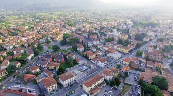 Letecký pohled na staré město Lucca, — Stock fotografie