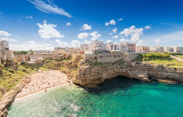 Polignano a mare, apulien, italien — Stockfoto