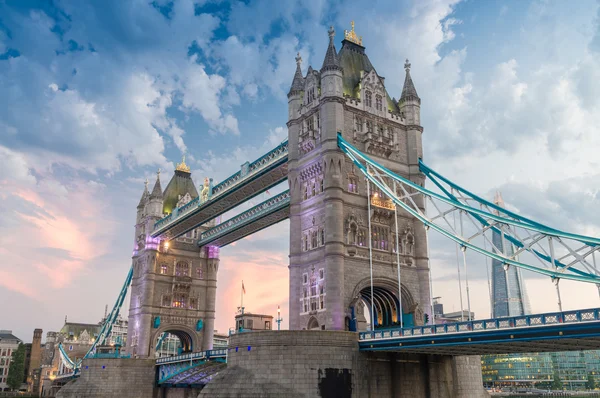 Tower Bridge in London — Stock Photo, Image